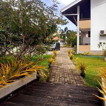 Sunrise Palace Negombo Luaran gambar