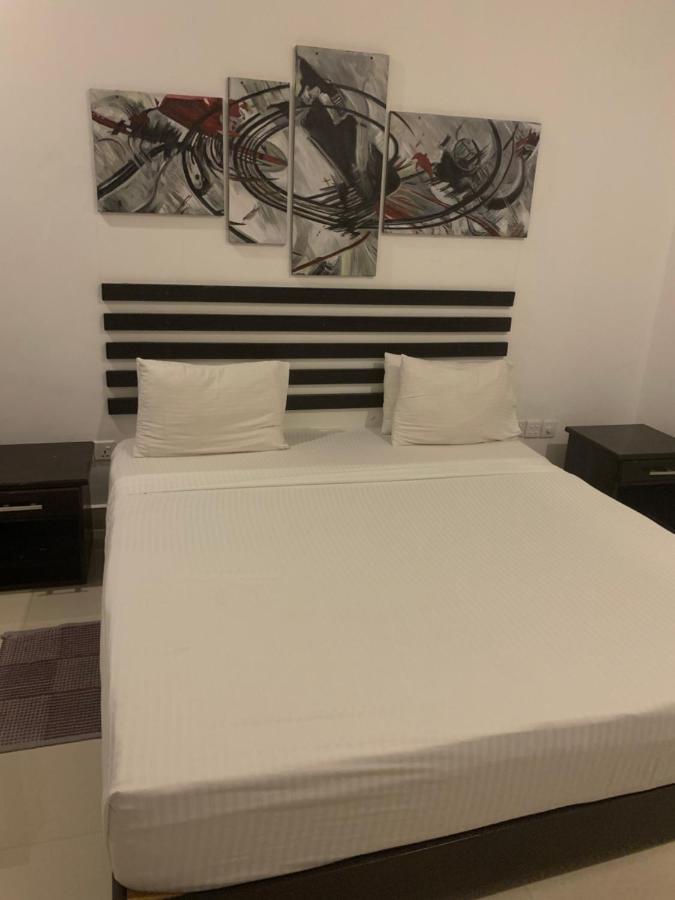 Sunrise Palace Negombo Luaran gambar