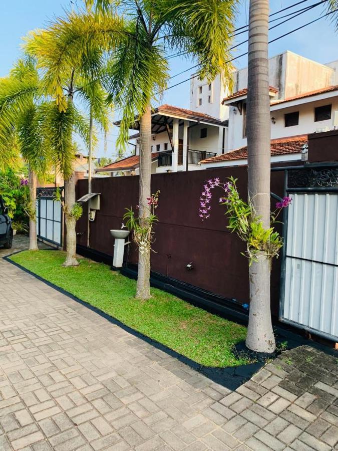 Sunrise Palace Negombo Luaran gambar
