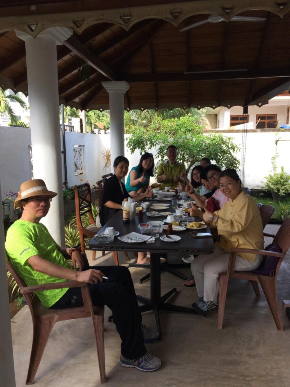 Sunrise Palace Negombo Luaran gambar